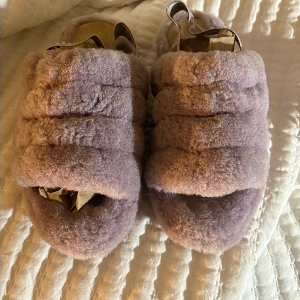 LILAC UGG FLUFF YEAH SLIPPIES